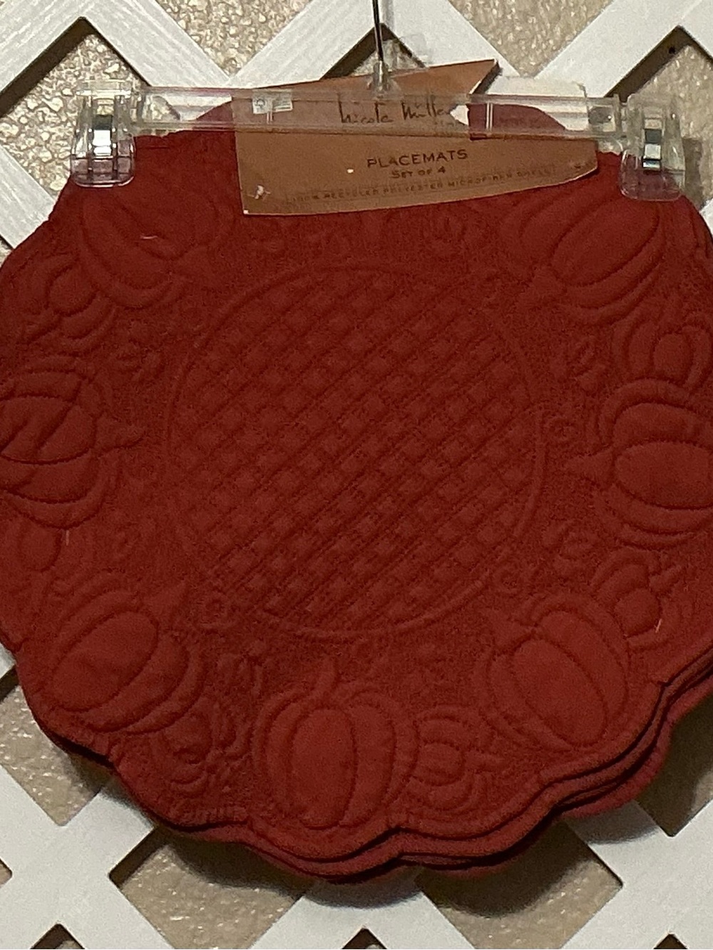 Nicole Miller Quilted Round Pumpkin Design Placemat Set in Rust